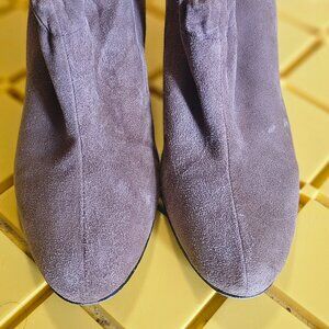 Sam Edelman  tan/ taupe suede booties!